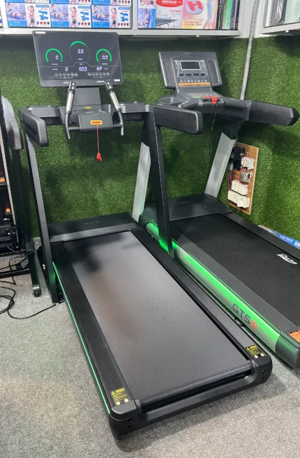 OMA-7746EA AC Motor 7.0HP Peak Commercial Foldable Motorized Treadmill 2025